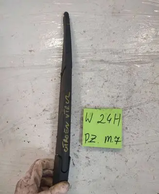 Citroen C2 Rear wiper blade arm 89764413