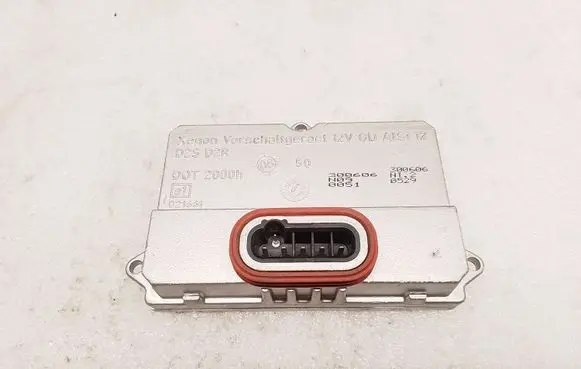 Mercedes-Benz E W211 Headlight ballast module Xenon 5DV00829000