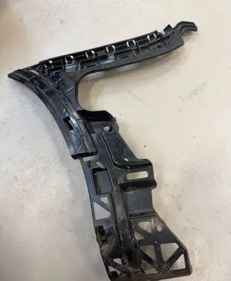 Mercedes-Benz GLC C253 Rear bumper mounting bracket 2538850121