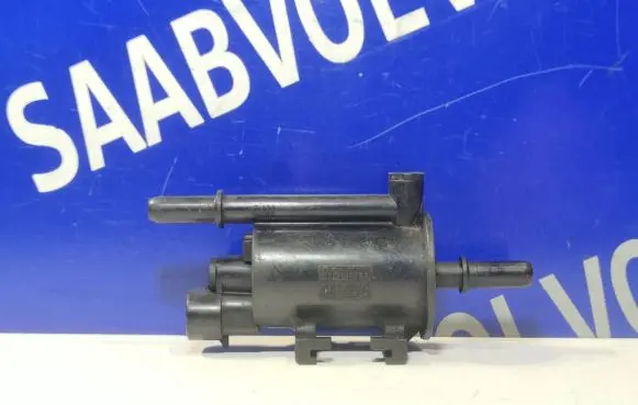 Saab 9-3 Ver1 Engine mount vacuum valve 1997278