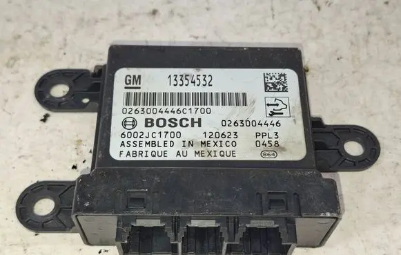 Opel Zafira C Parking PDC control unit/module 13354532 120623 0263004446