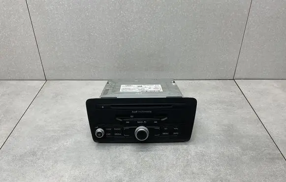 Audi A1 Radio/CD/DVD/GPS head unit 8X0035183F