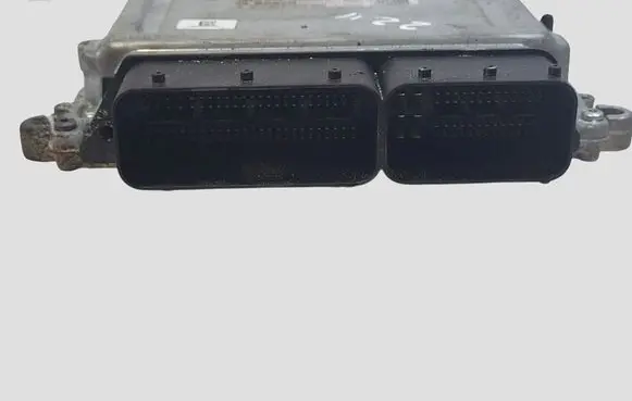 Volvo V40 Engine control unit/module 31336983 0281018414