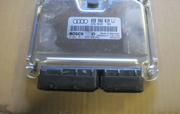 Audi A4 S4 B6 8E 8H Engine control unit/module ECU 038906019LJ
