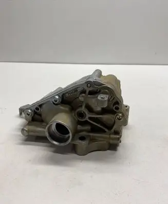 BMW M3 F80 Oil pump 7846388 11418011851 8011851