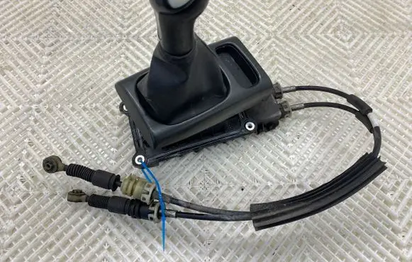Nissan Note (E11) Gear shift rod 