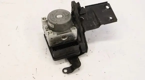 Skoda Superb B8 (3V) Master brake cylinder 5Q0614517CH
