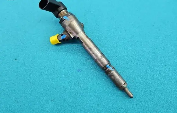 Renault Megane II Fuel injector H8200294788 IMPRK1365607