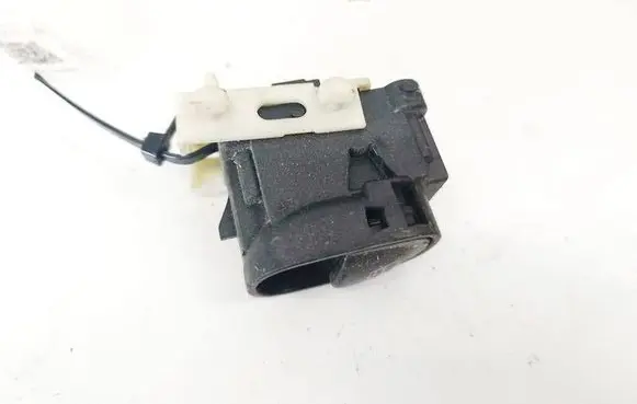 Mercedes-Benz C W203 Electric window control switch A2038200210