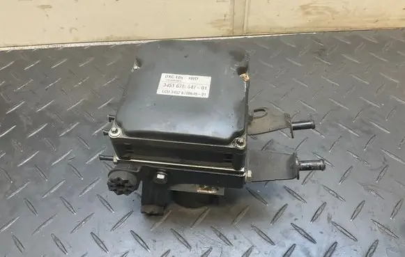 BMW 5 E60 E61 ABS Pump 6780647 6780649