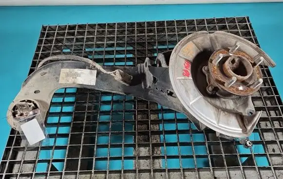 Ford Focus Rear wheel bearing hub KP08282 IMPRK1536178