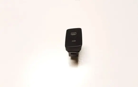 Hyundai Tucson JM Windscreen/window heater switch 937102E900