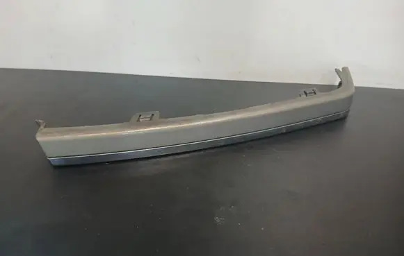 Volvo S80 Rear/tail light trim molding 8662643 1125