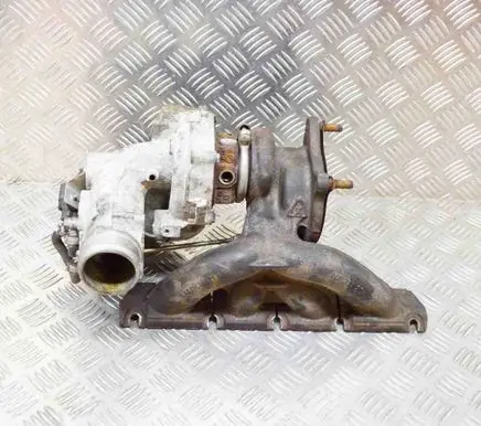 Volkswagen PASSAT B6 Turbo 06F145701D 53039700105