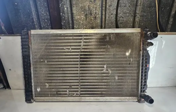 Audi A6 S6 C5 4B Coolant radiator