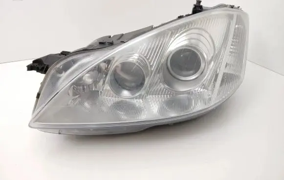 Mercedes-Benz S W221 Headlight/headlamp