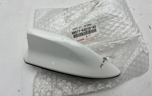 Toyota Yaris XP210 Aerial GPS antenna 86077-K0010
