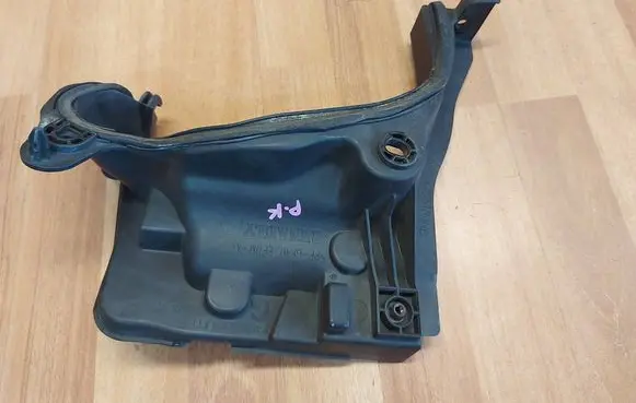 Renault Espace V (RFC) Wiper trim 668623061R