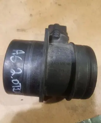 Audi A6 S6 C6 4F Mass air flow meter 0281202461