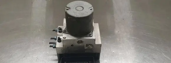 BMW 5 E60 E61 ABS Pump 6774679 0265250215