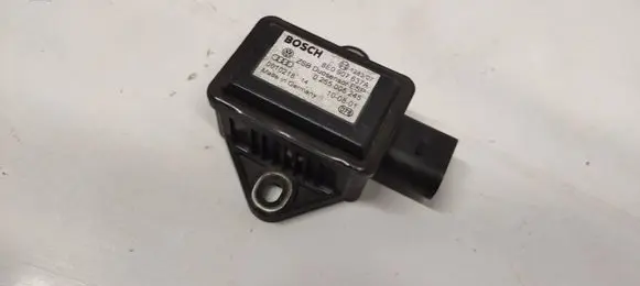 Audi A6 S6 C5 4B ESP acceleration yaw rate sensor 8E0907637A 0265005245 0010218