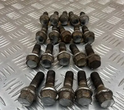 Nuts/bolts