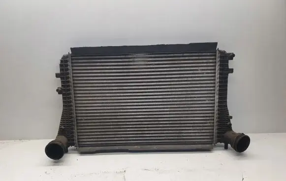 Volkswagen PASSAT B6 Intercooler radiator 3C0145805P