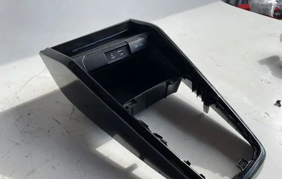 KIA Rio Glove box central console 84635H8000 84651H8100