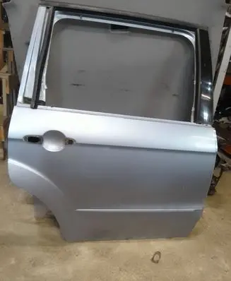 Ford Galaxy Rear door