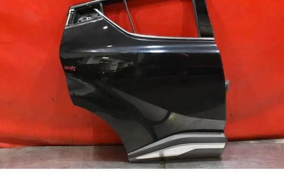 Toyota C-HR I Rear door 