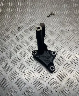 Volkswagen Jetta VI Other engine bay part