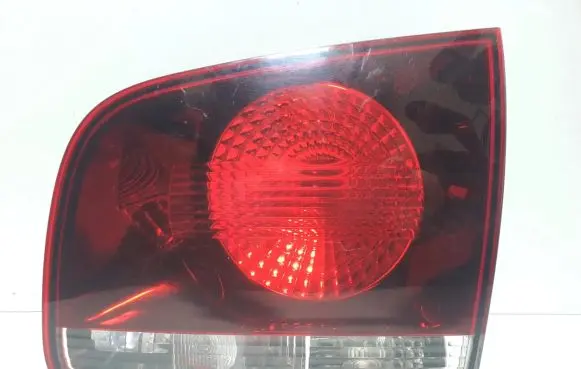 Volkswagen Touareg I Tailgate rear/tail lights