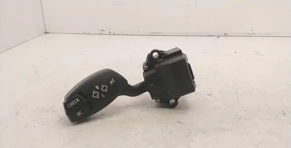 BMW 5 E60 E61 Indicator stalk 6924103 170804061 01106720