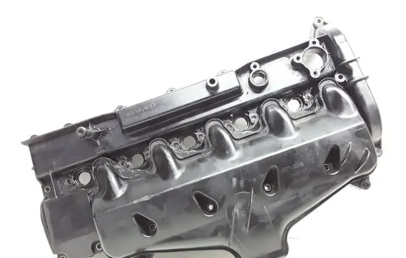 Rocker cam cover