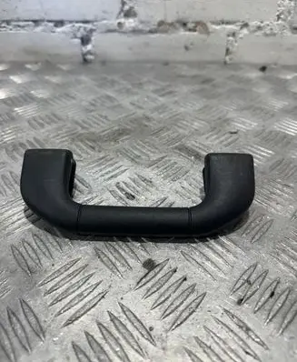 Mercedes-Benz CLS C218 X218 Front interior roof grab handle A204100051