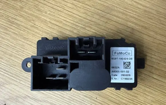 Ford Mondeo MK IV Heater blower motor/fan resistor 6G9T19E624DB