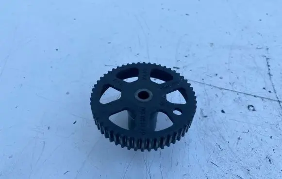 Volkswagen PASSAT B8 Camshaft pulley/ VANOS 04E109111AP