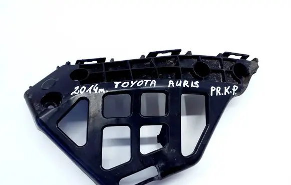 Toyota Auris E180 Front bumper mounting bracket 5253602040