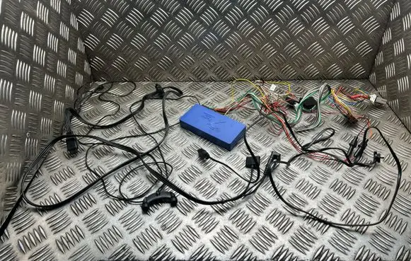 Opel Vivaro Hands-free kit RKXEBOX4R2 MKI9200 5119AEBOX4R2