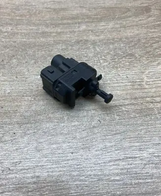 Ford Mondeo MK I Brake pedal sensor switch 93BB13480BB