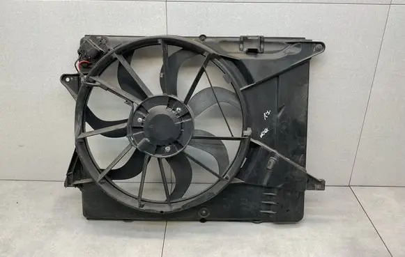 Opel Mokka Electric radiator cooling fan 