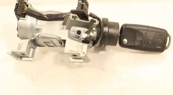 Volkswagen Jetta V Ignition lock 1K0905865ALS