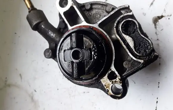 Fiat Ulysse Vacuum pump