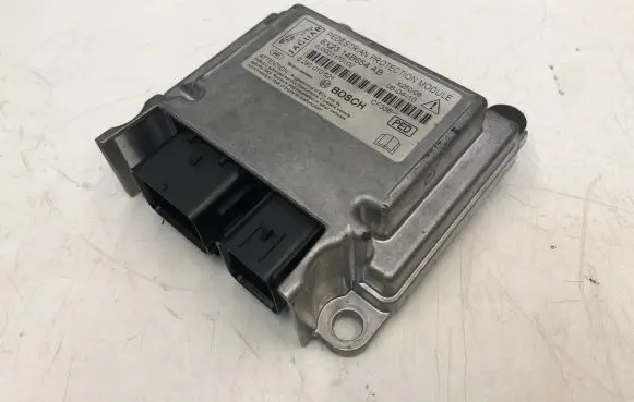 Jaguar XF X250 Airbag control unit/module 8X2314B654AB