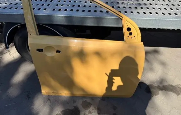KIA Picanto Front door 