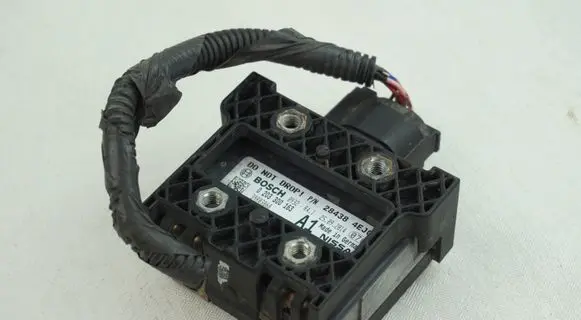 Nissan Qashqai Distronic sensor radar 284384EJ0A 0203300163
