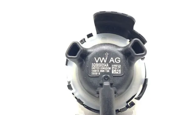 Volkswagen PASSAT B8 Airbag deployment crash/impact sensor 3Q0959354A