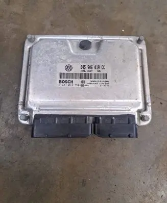 Skoda Roomster (5J) Engine control unit/module 045906019CC 1039S16453 0281012750