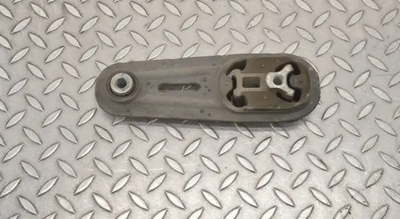 Nissan Juke I F15 Engine mount bracket 113601KA1A