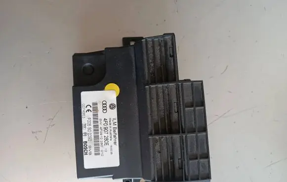 Audi Q7 4L Power management control unit 4F0907280E F005S00292 4F0910280